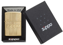 Load image into Gallery viewer, Zippo and Pattern Design